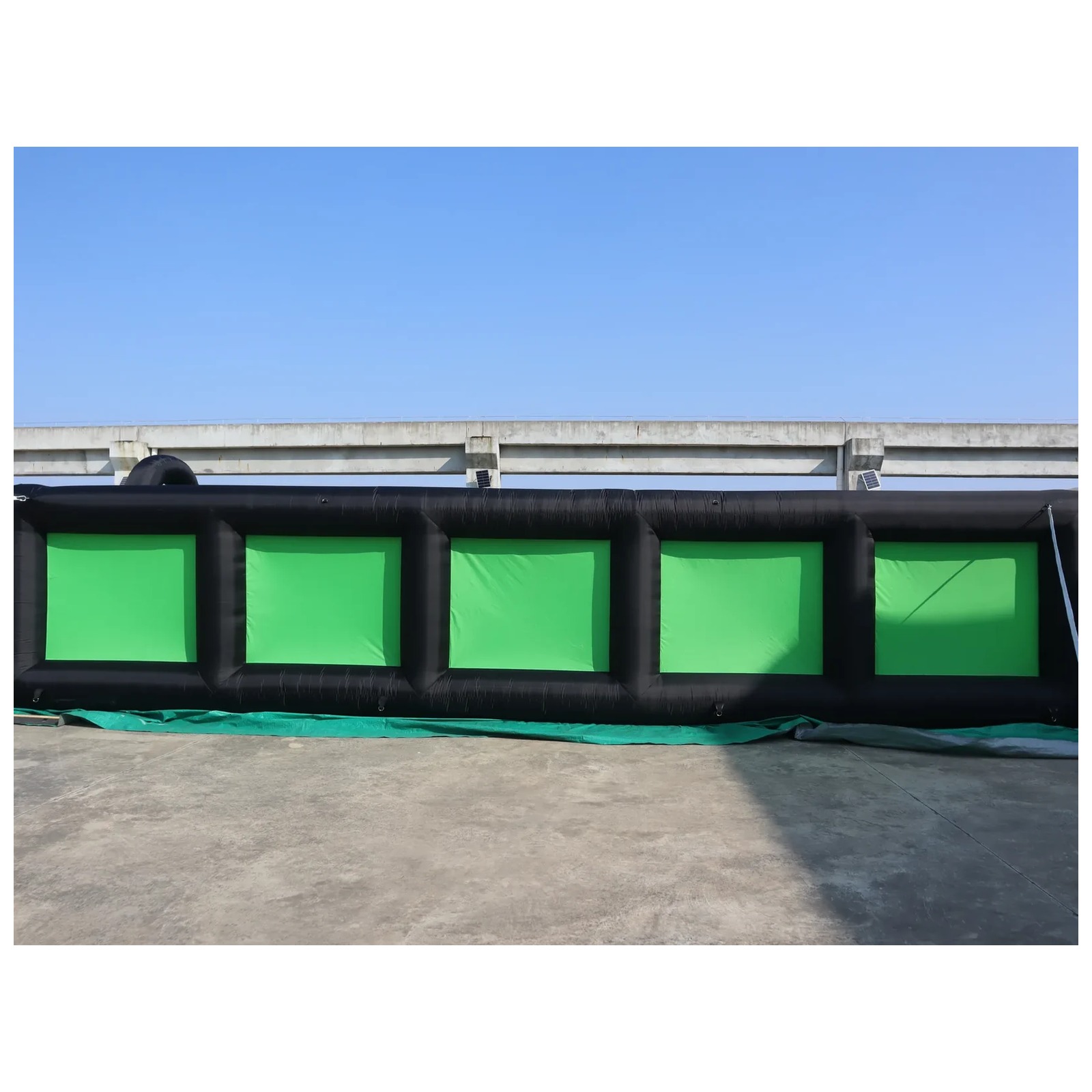 Kids Outdoor Party Venue - 야외용 검정색-녹색 에어바운스 미로 10X10m 33X33ft